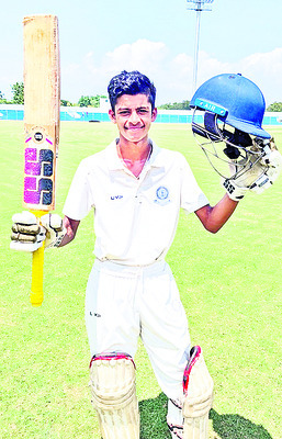 విశాఖ జట్టు విజయభేరి 1