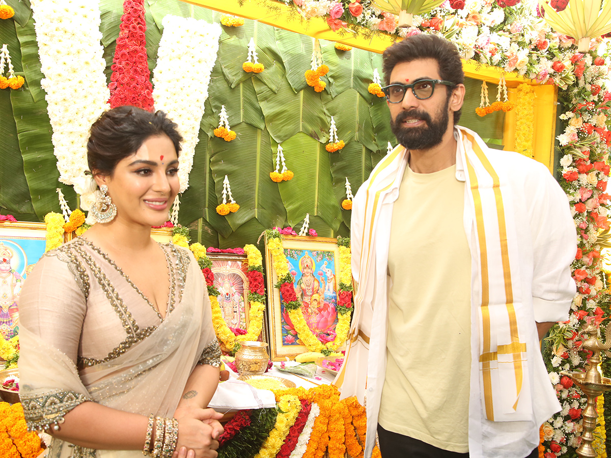 Actress Samyuktha Menon Hasya Movie Pooja Ceremony Photos10