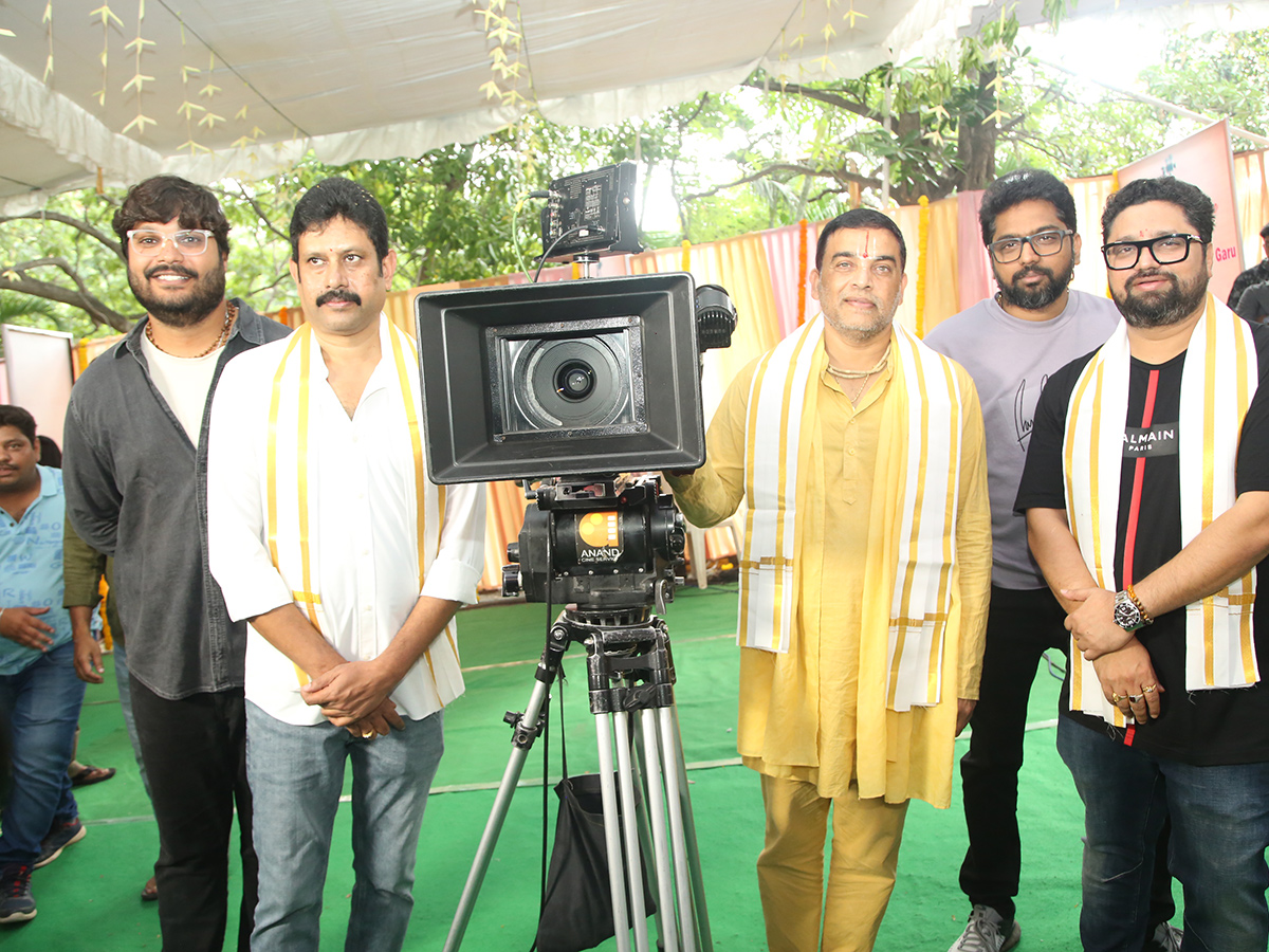 Actress Samyuktha Menon Hasya Movie Pooja Ceremony Photos14