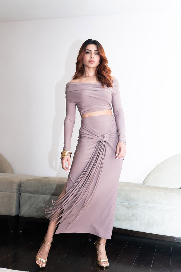 Jigra Movie Pre Release Event: Samantha Latest Pics Goes Viral Photos12