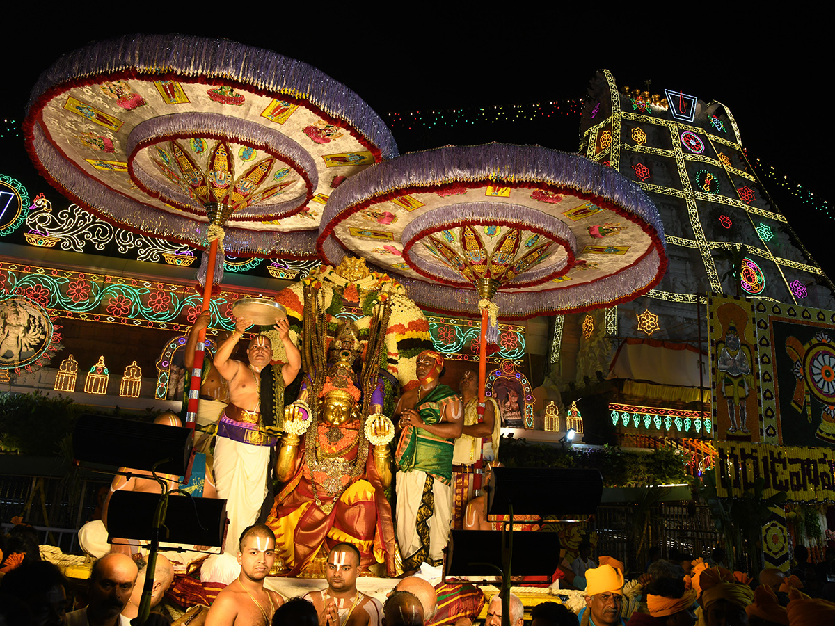 Tirumala Srivari Pournami Garuda Seva 2024 Photos2
