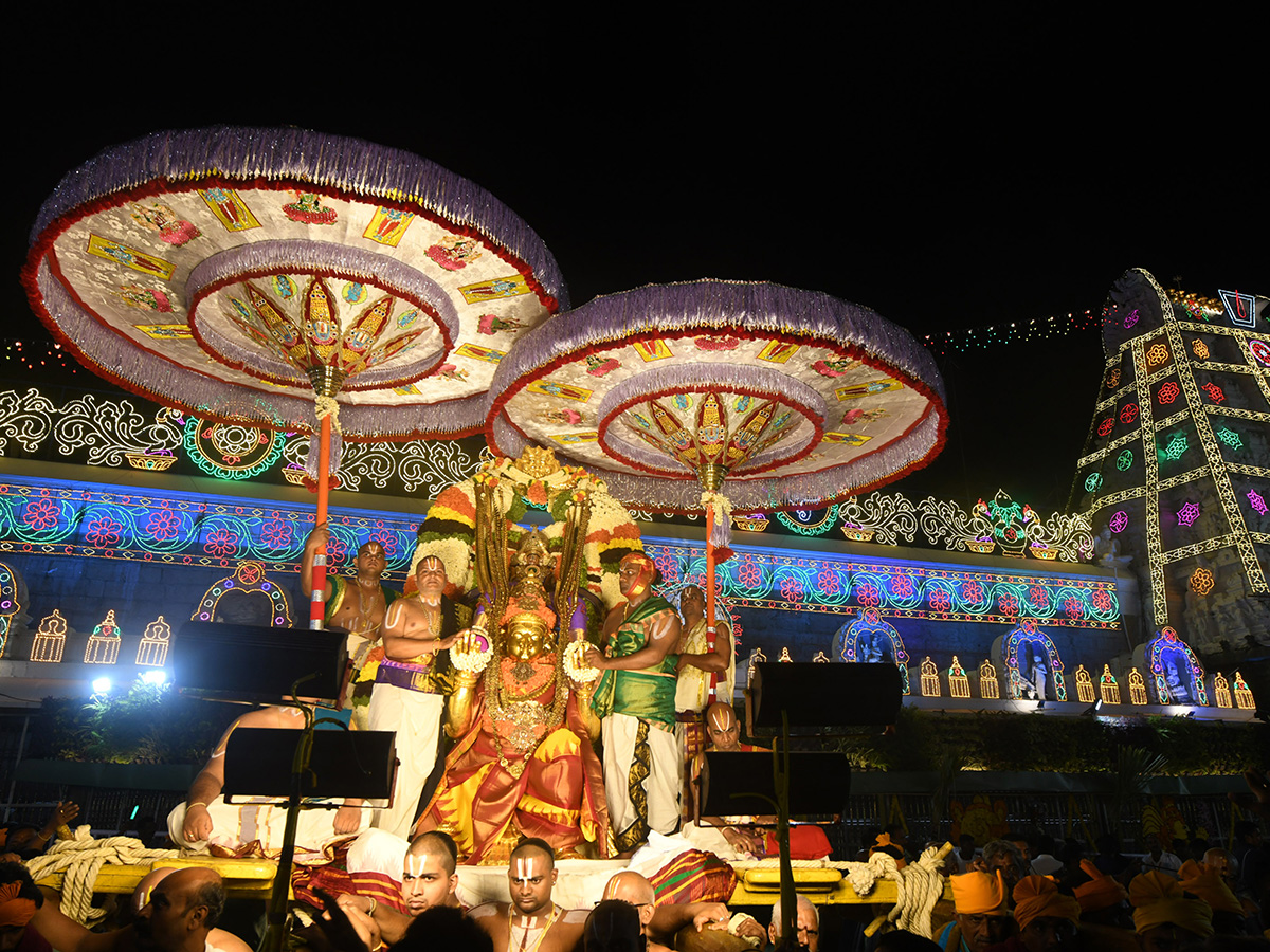 Tirumala Srivari Pournami Garuda Seva 2024 Photos20