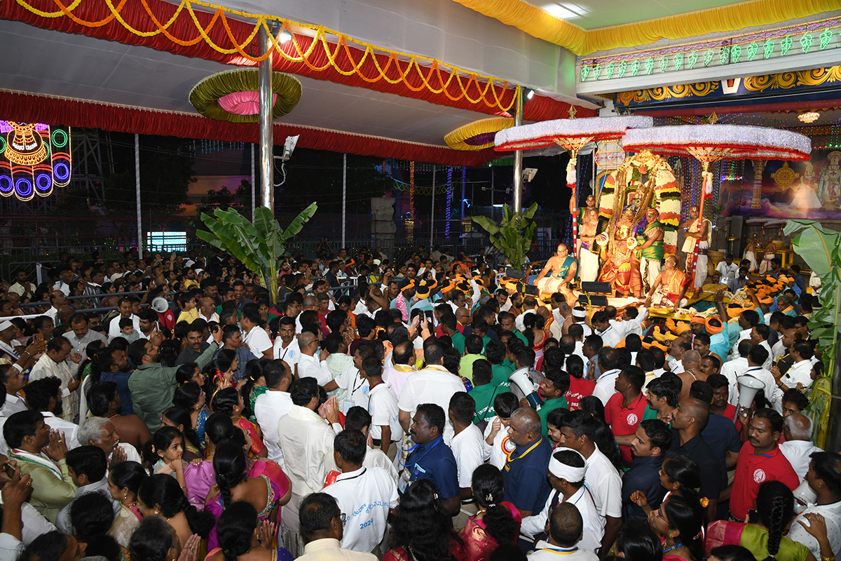 Tirumala Srivari Pournami Garuda Seva 2024 Photos21