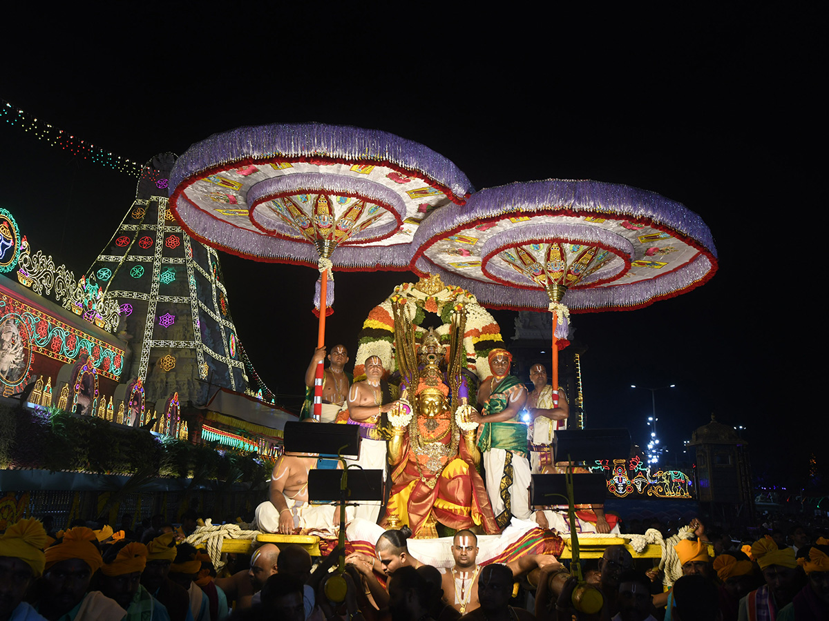 Tirumala Srivari Pournami Garuda Seva 2024 Photos25