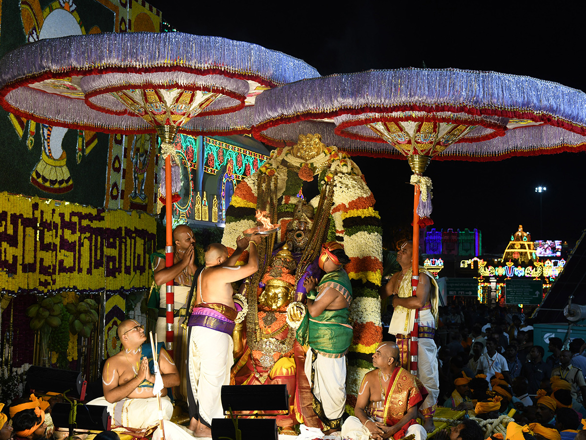 Tirumala Srivari Pournami Garuda Seva 2024 Photos26