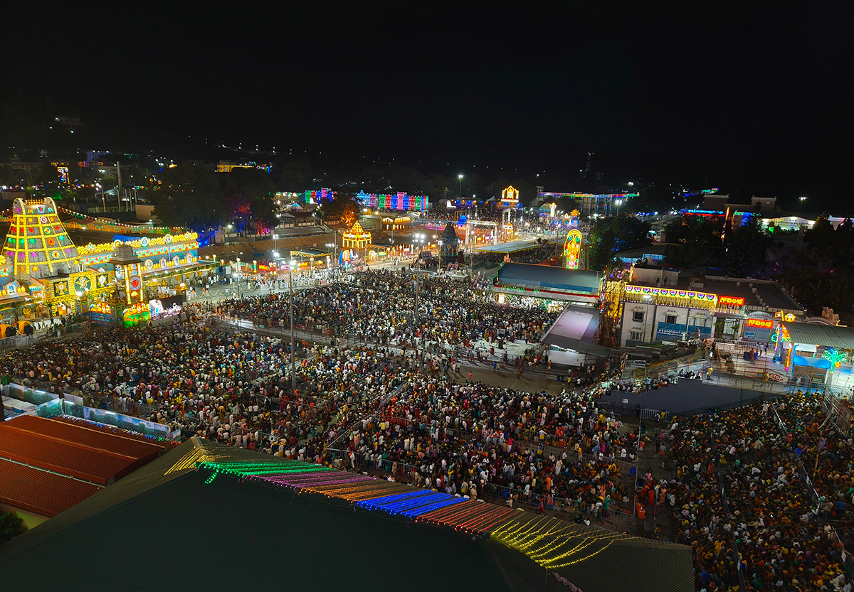 Tirumala Srivari Pournami Garuda Seva 2024 Photos3