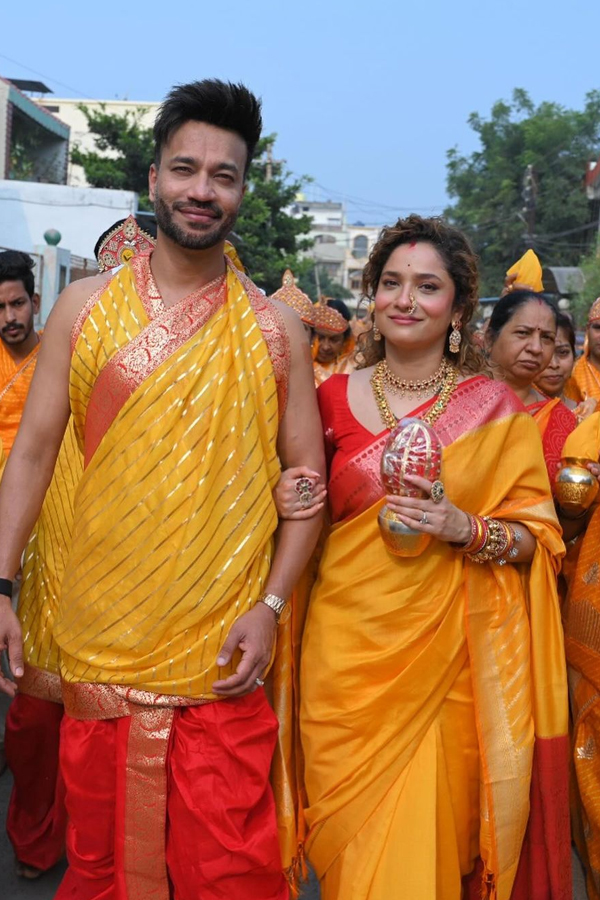 Actress Ankita Lokhande Perform Traditional Pooja With Husband Photos Viral3