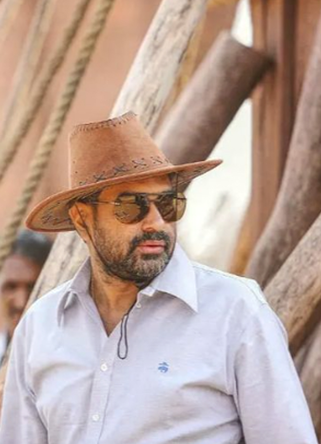 Director Krish Married For 2nd Time ties the knot with Dr Priti Challa14