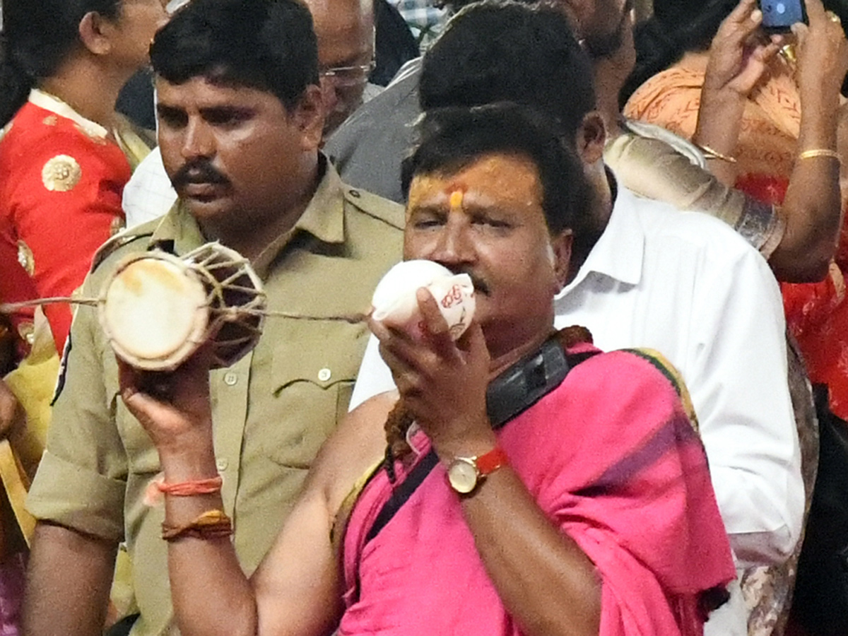 Koti Deepotsavam 2024 at NTR Stadium Photos5