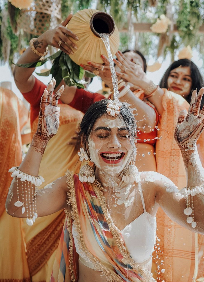 Bigg Boss beauty married with German boyfriendand celebrates Haldi ceremony4