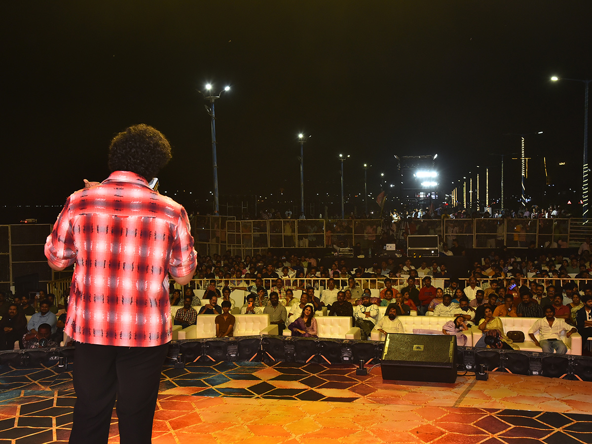 Varun Tej Matka Pre Release Event Photos3