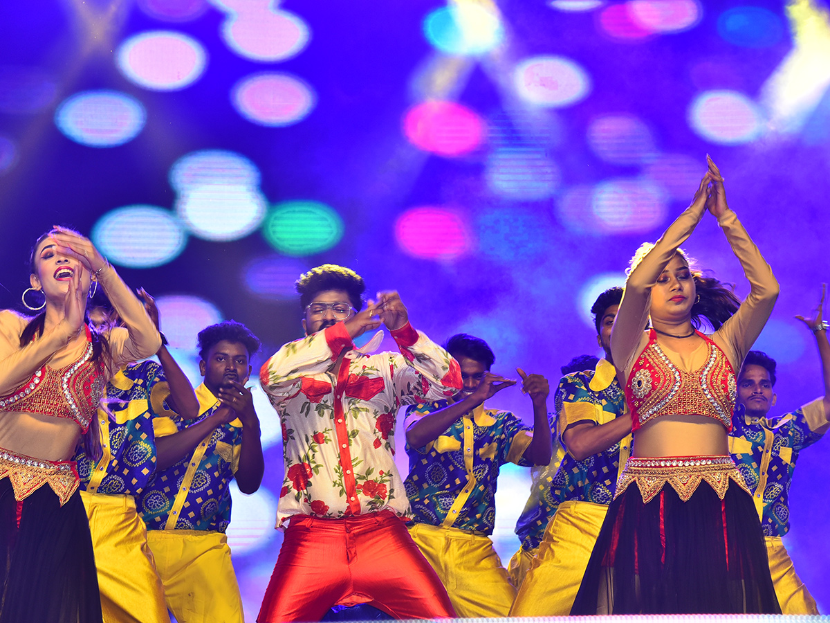 Varun Tej Matka Pre Release Event Photos48