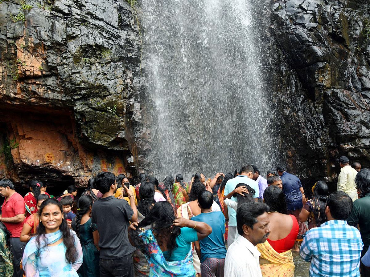 Tirupati : Huge Devotees throng Siva temples on Karthika Pournami day Photos13