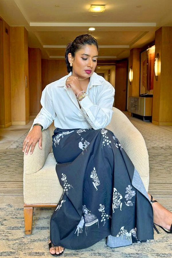 ఆటలోనే కాదు.. స్టైల్‌లోనూ తగ్గేదేలే.. మిథాలీ రాజ్‌ స్టన్నింగ్‌ లుక్స్ ...