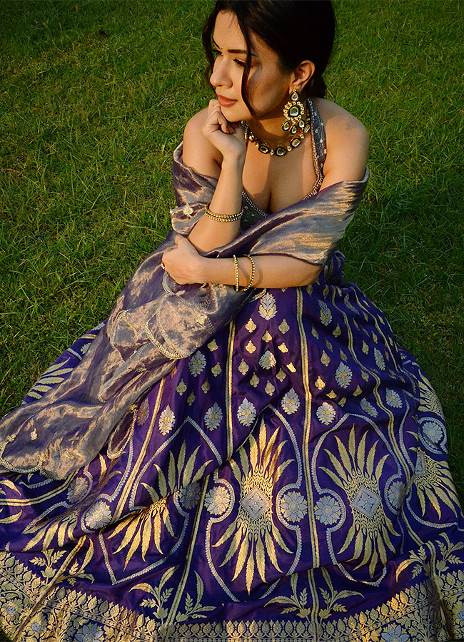 actress avneet kaur hot photoshoot3