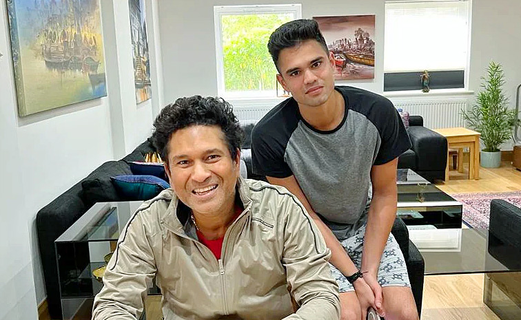 If Sachin Tendulkar stopped with 10th standard.. Do you know how much Arjun studied? Photos1