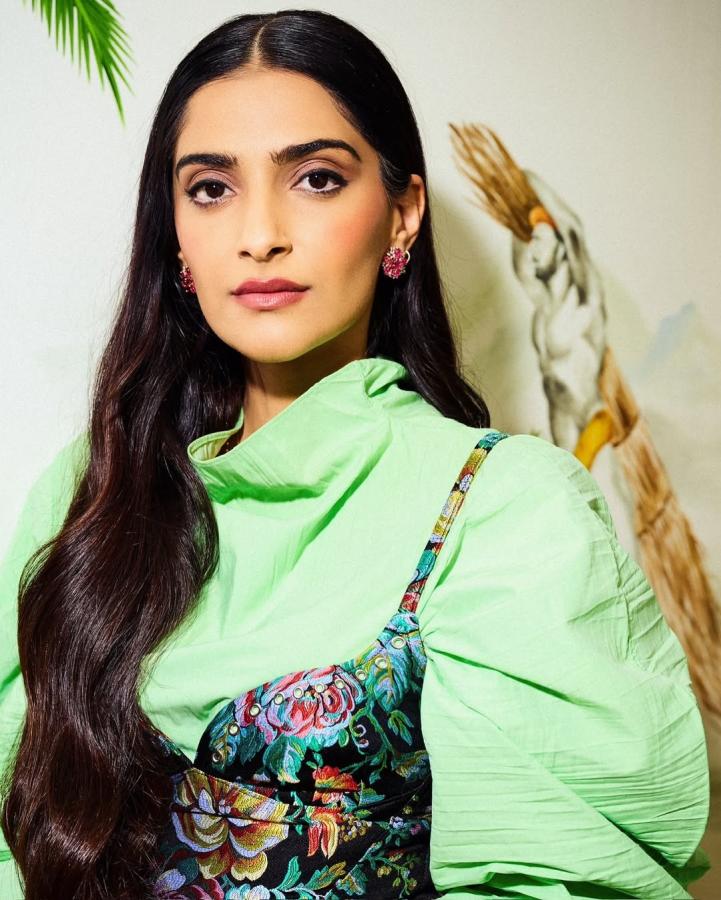 Sonam Kapoor Thanksgiving Ready In Bright Neon Green Dress3