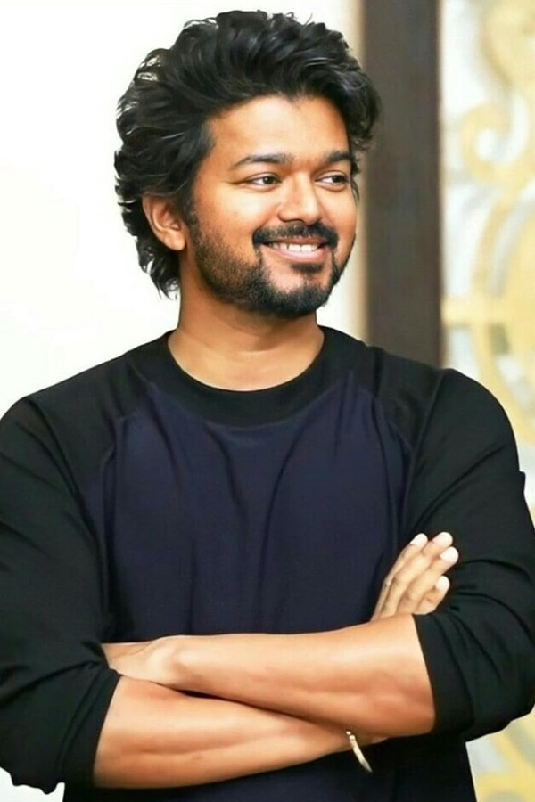 Allu Arjun, Vijay, SRK And Rajinikanth Top 10 Highest Paid Heroes In India4