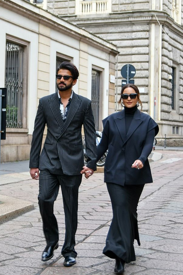 Sonakshi Sinha Shares Pictures With Zaheer From Italian Vacation Photos Goes Viral On Social Media7