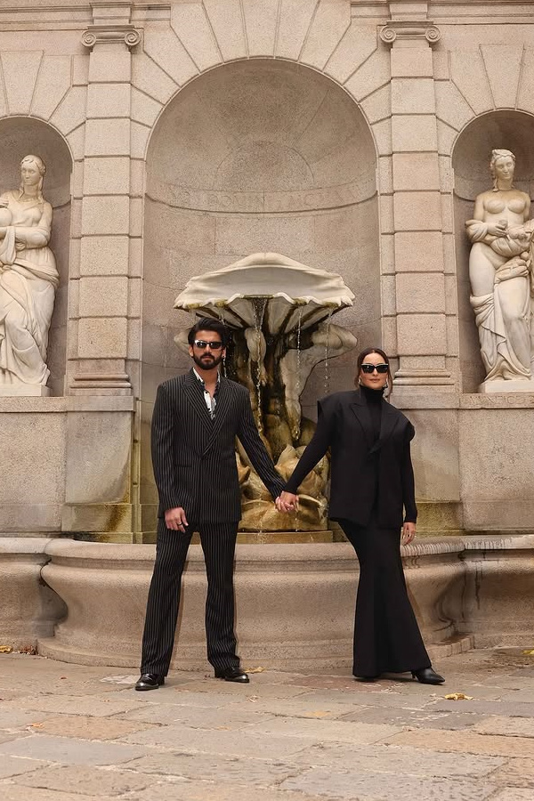 Sonakshi Sinha Shares Pictures With Zaheer From Italian Vacation Photos Goes Viral On Social Media10