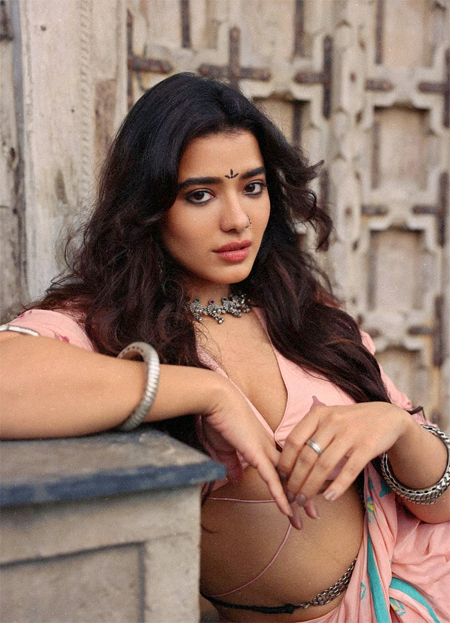 Actress Ketika Sharma Photoshoot Goes Viral3
