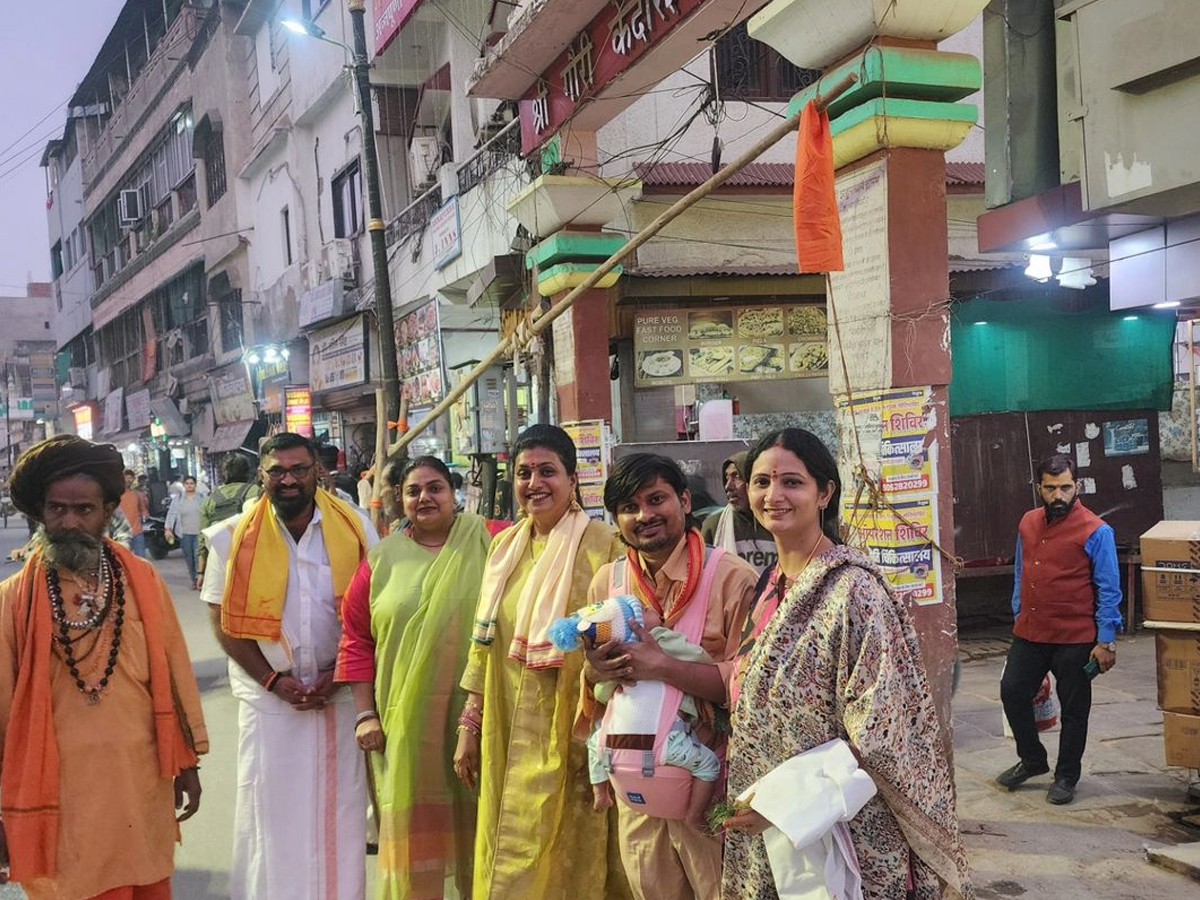 Jabardasth Fame Rocking Rakesh And Wife Sujatha In Kashi With RK Roja3