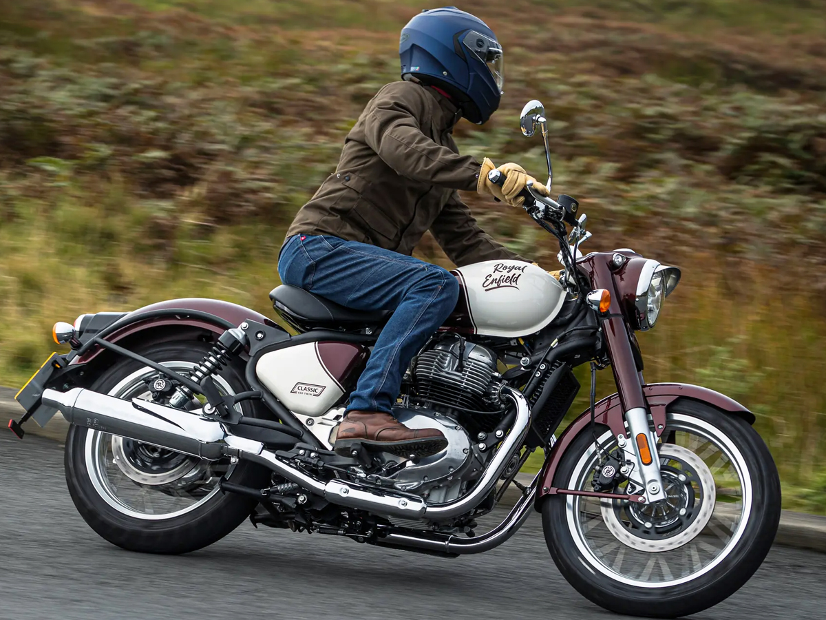 Royal Enfield Classic 650 new addition unveiled at the 2024 EICMA Motor Show in Milan4