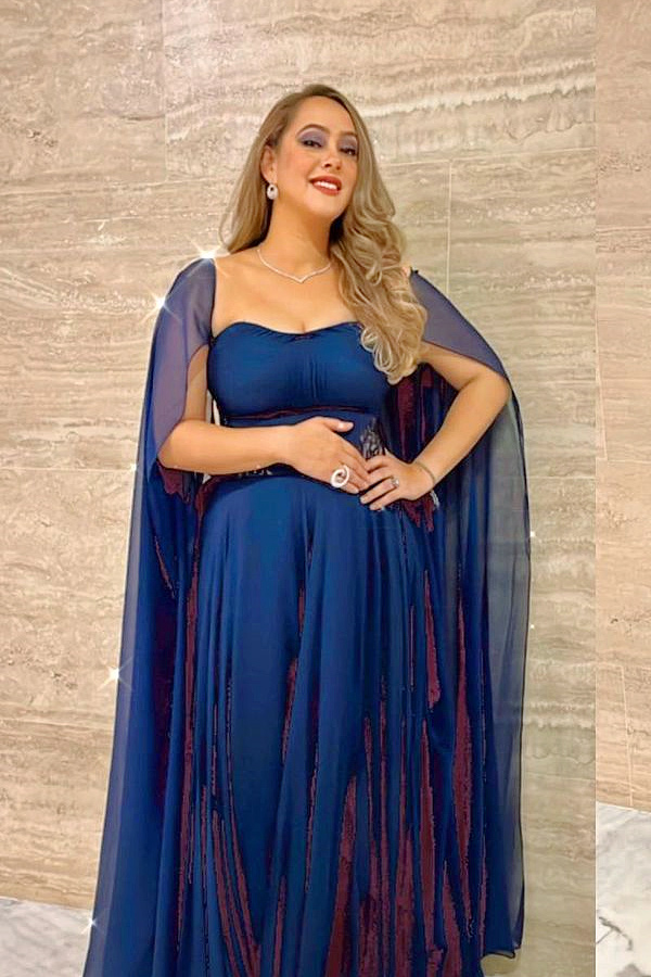 Yuvraj Singh pens anniversary wish to wife Hazel Keech: Photos12