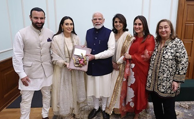 PM Modi Meets Kapoor Family Photos8