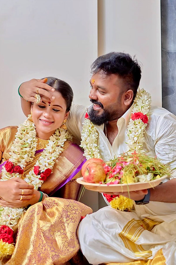Kollywood TV Actress Mani Meghlai House Warming Ceremony Photos Viral3