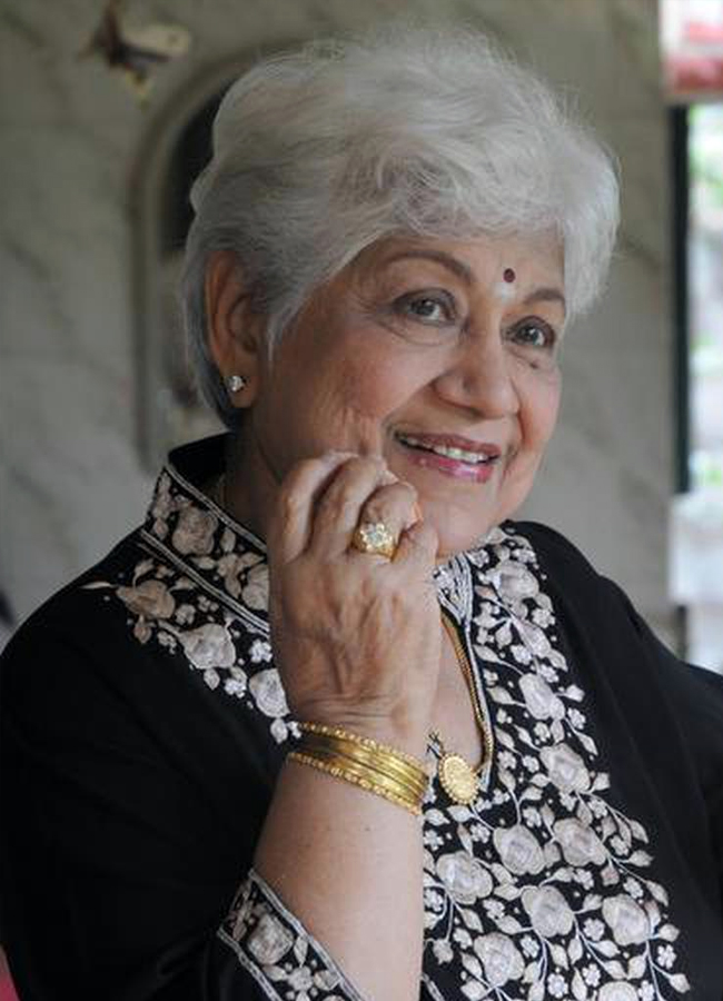 The actress who changed the movie to her surname Sowcar Janaki 5