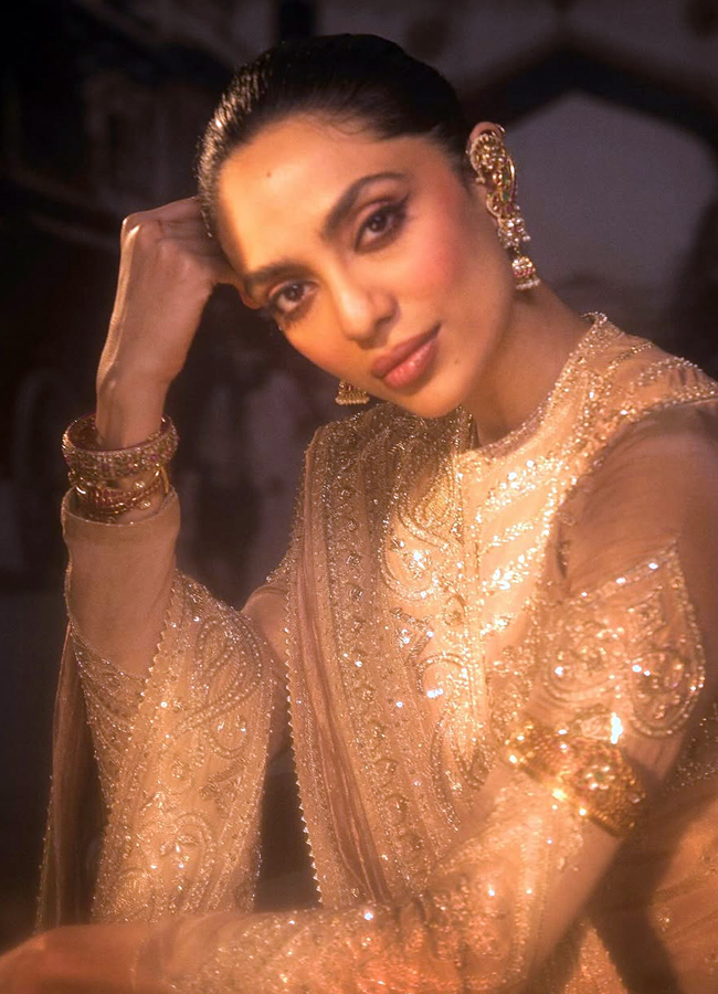 Akkineni's Daughter in Law's Photoshoot After the Wedding Shobhita shines like gold7