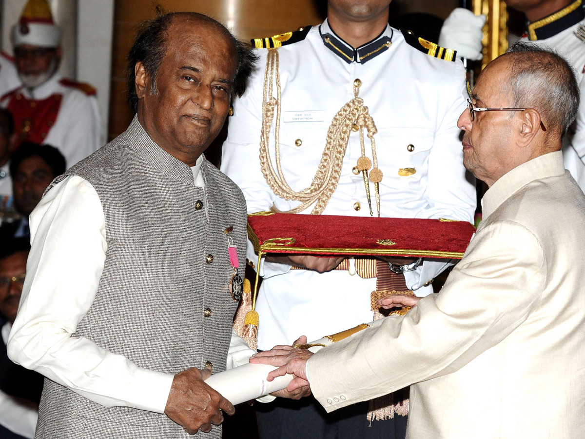 superstar rajinikanth birthday rare and unseen photos photos goes viral28