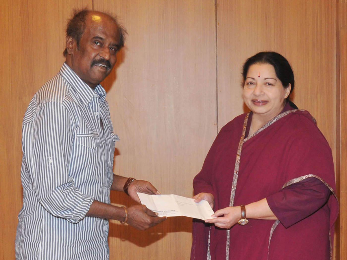 superstar rajinikanth birthday rare and unseen photos photos goes viral43