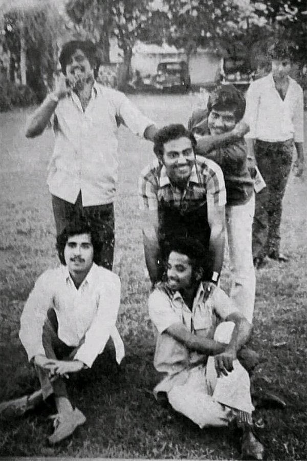 superstar rajinikanth birthday rare and unseen photos photos goes viral55