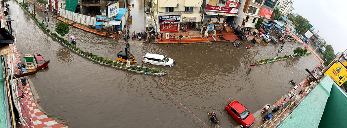 heavy rain in tirupati live updates photos goes viral8
