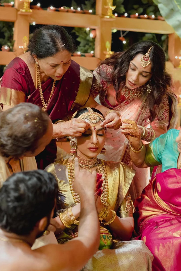 Samanta Dhulipala Shares Photos from Sobhita and Naga Chaitanya Wedding10