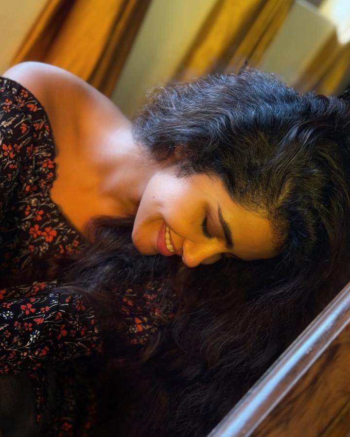 Tollywood Heroine Anupama Parameswaran Stunning Pics6