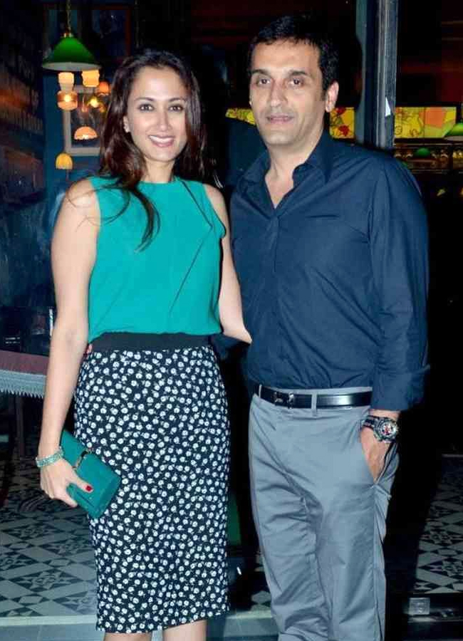 Who is these billionaire Bollywood actress the wife of a multi crore business empire2