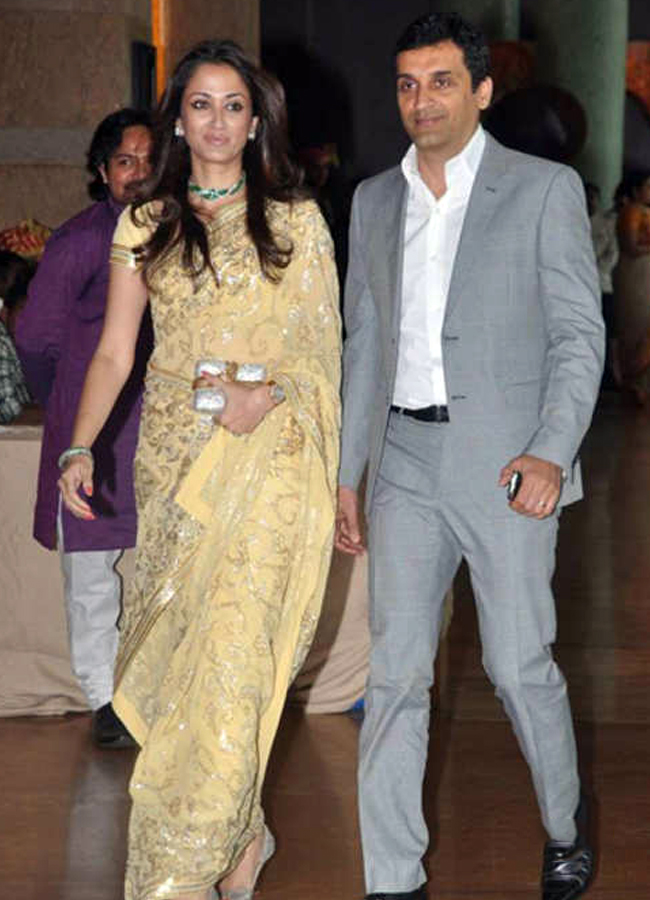 Who is these billionaire Bollywood actress the wife of a multi crore business empire8