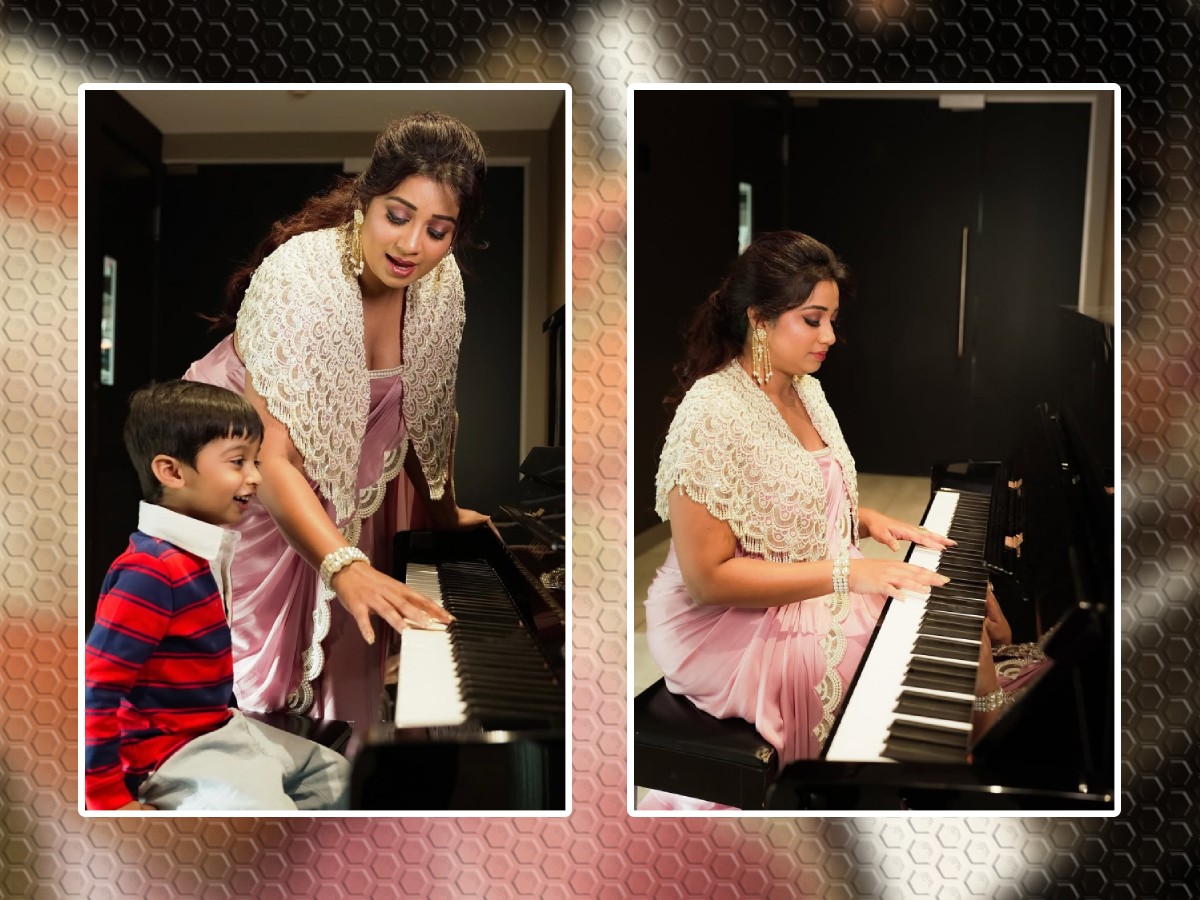 Singer Shreya Ghoshal Fabulous Look In Stylish Pink Saree1