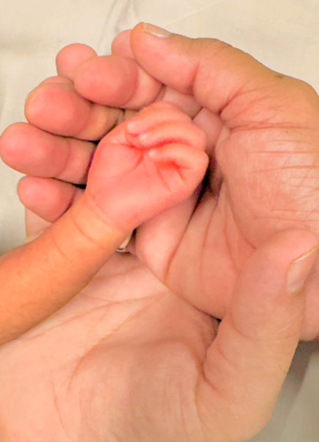 Star singer couple gives birth to a baby boy7