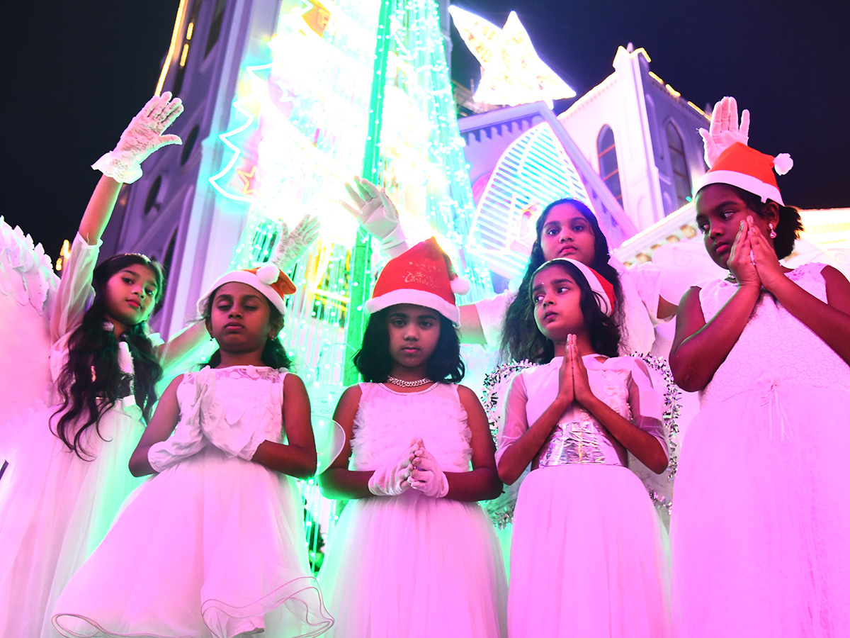 Christmas Celebration 2024 Photos Photos Goes Viral1