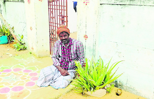 ముఖ్యమంత్రికి సాదర స్వాగతం
2