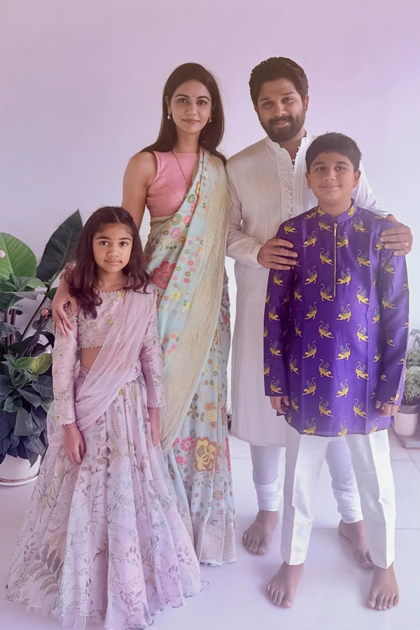 Tollywood Movie Stars Celebrates Makar Sankranti With Family Photos12