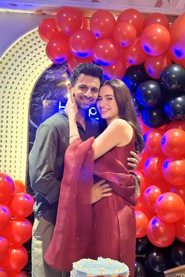 Sana Javed, Shoaib Malik celebrate anniversary with wedding throwback Photos15
