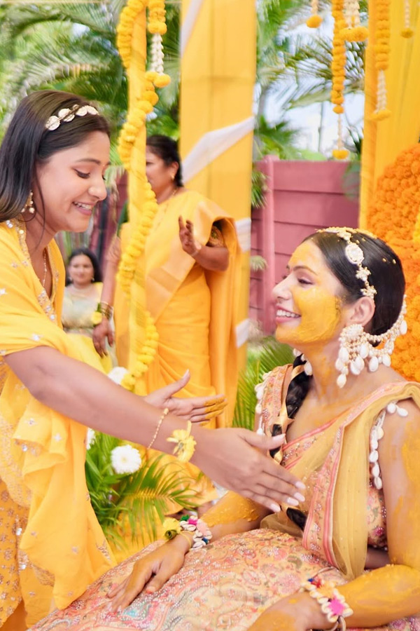 Nuvvu Nenu Prema Serial Padmavati Haldi Function Photos6