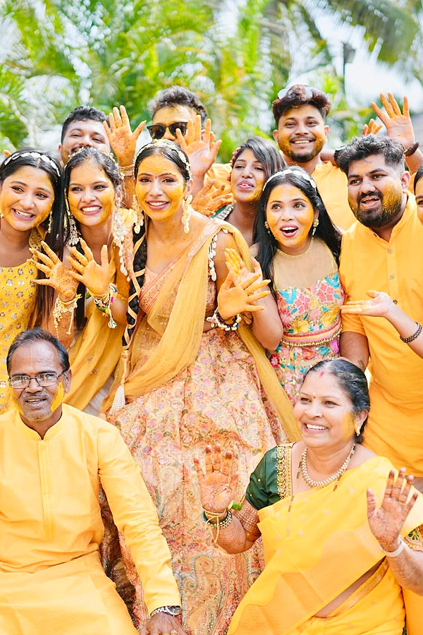 Nuvvu Nenu Prema Serial Padmavati Haldi Function Photos9