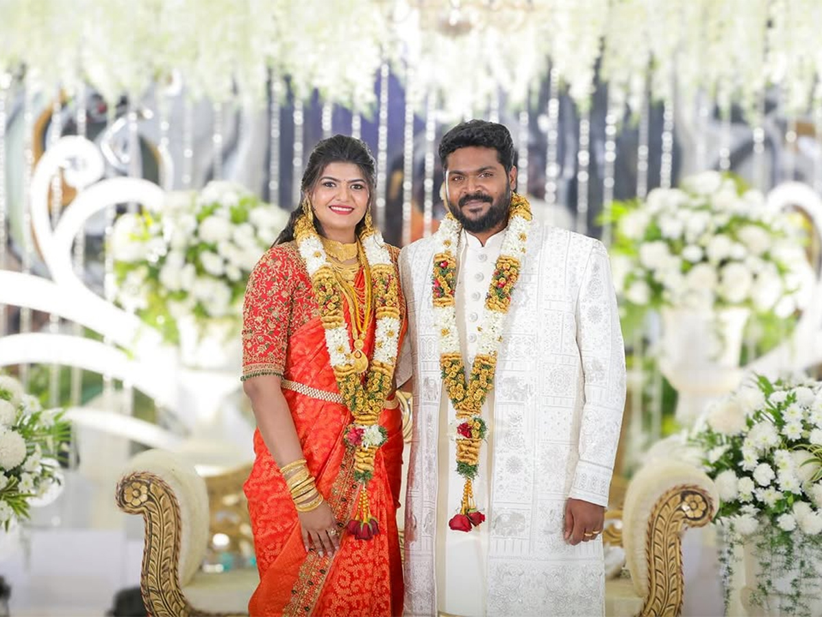 Ajay Gnanamuthu marries his longtime girlfriend photos goes viral3