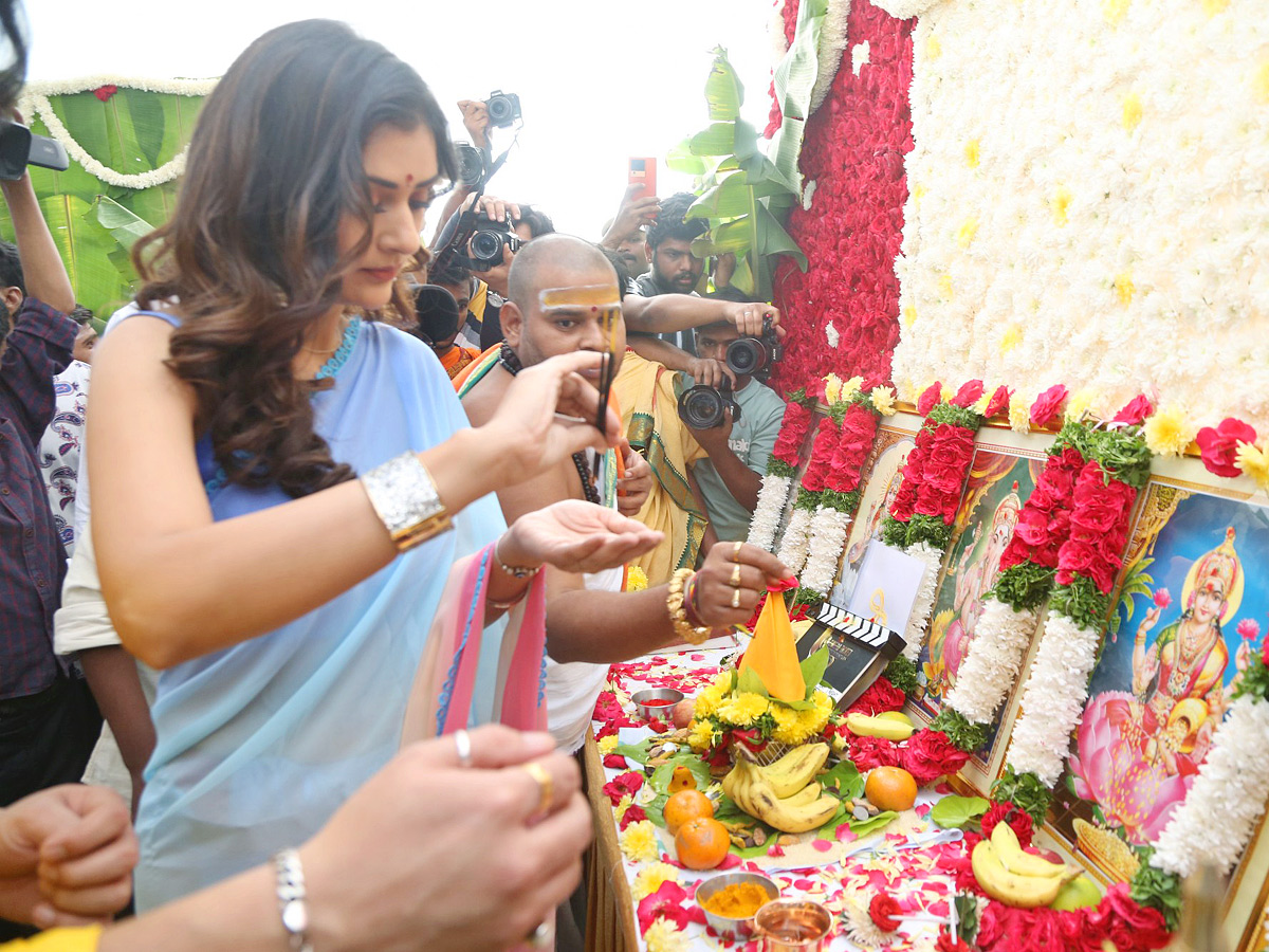 Payal Rajput Venkata Lachimi Movie Opening Photos1